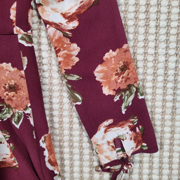 Elegant Floral Cottagecore Keyhole Back Girly Flowy Midi Dress in Burgundy Small - Picture 7 of 8